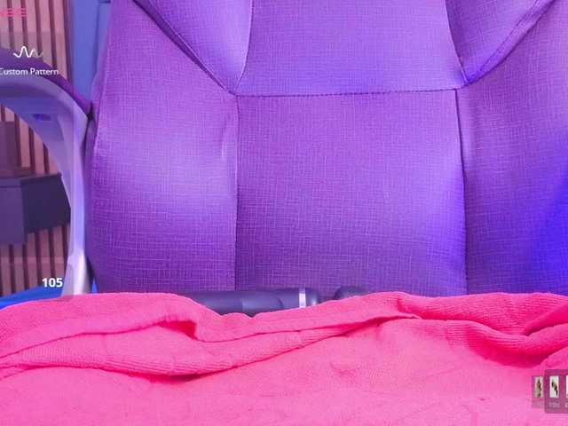 karamoss live cam on BongaCams