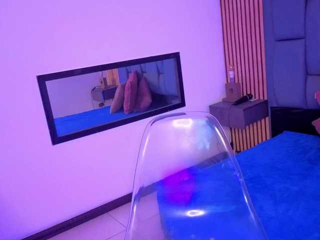 karamoss live cam on BongaCams