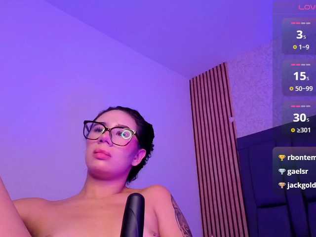 karamoss live cam on BongaCams
