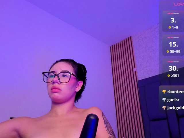 karamoss live cam on BongaCams
