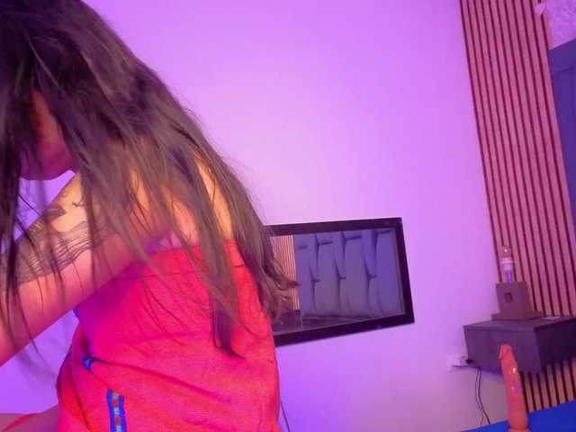 karamoss live cam on BongaCams