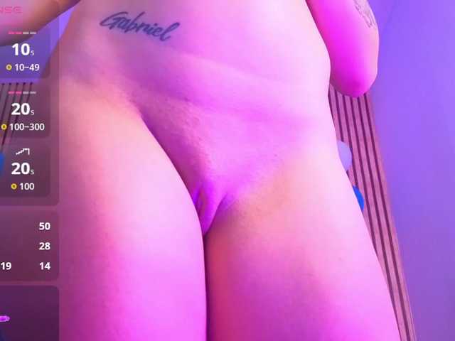 karamoss live cam on BongaCams