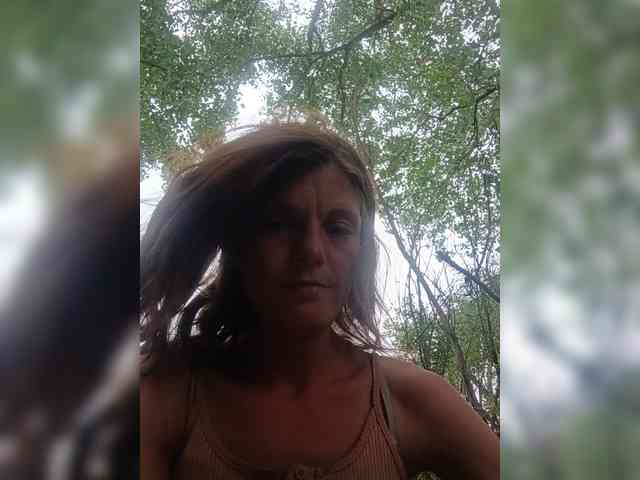 Irenaworks Sex Cam Show