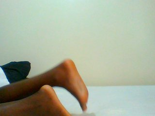 Bella-22's Live Webcam