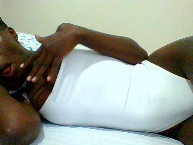 Bella-22 Live Cam on BongaCams