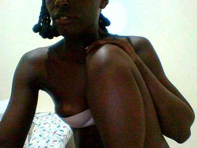 Bella-22 webcam
