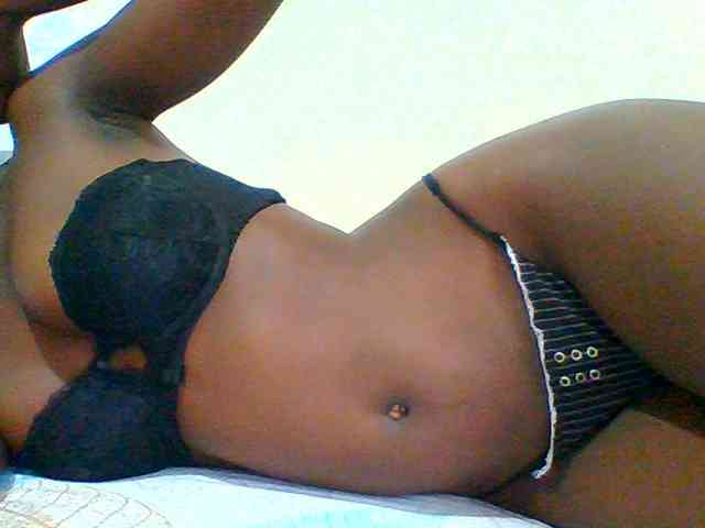 Bella-22 Sex Cam Show