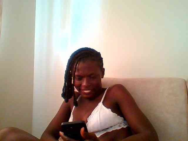 Bella-22 webcam