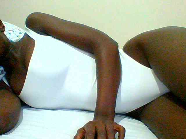 Bella-22 webcam