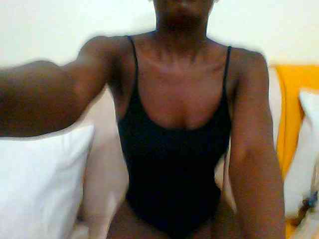 Bella-22 webcam