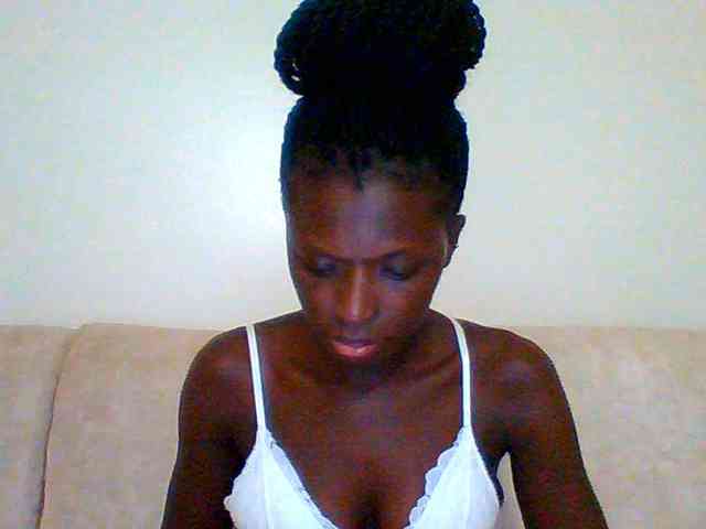 Bella-22 webcam