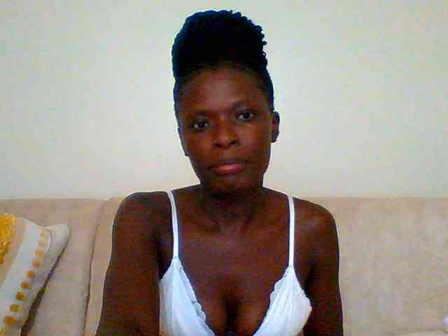 Bella-22 webcam
