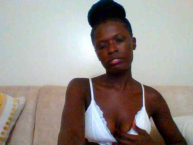 Bella-22 webcam