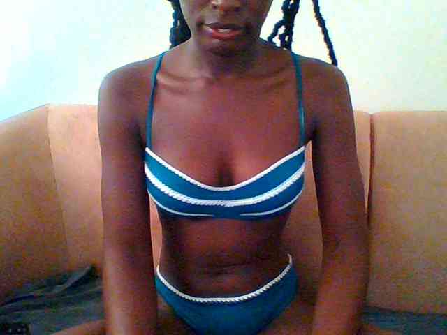 Bella-22 webcam