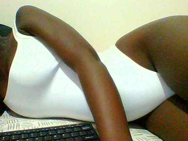 Bella-22 webcam