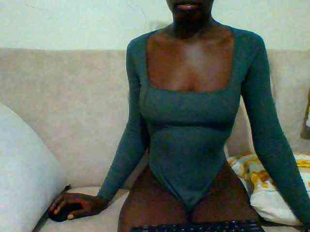 Bella-22 webcam