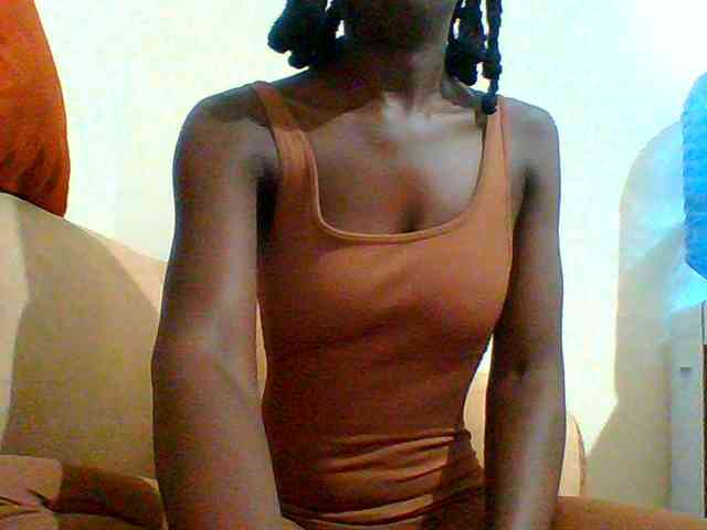 Bella-22 webcam