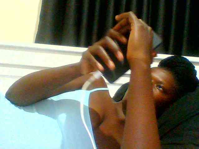 Bella-22 webcam