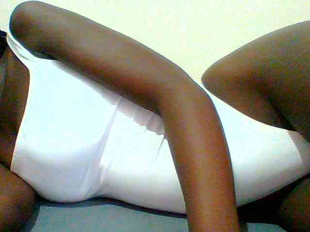 Bella-22 webcam