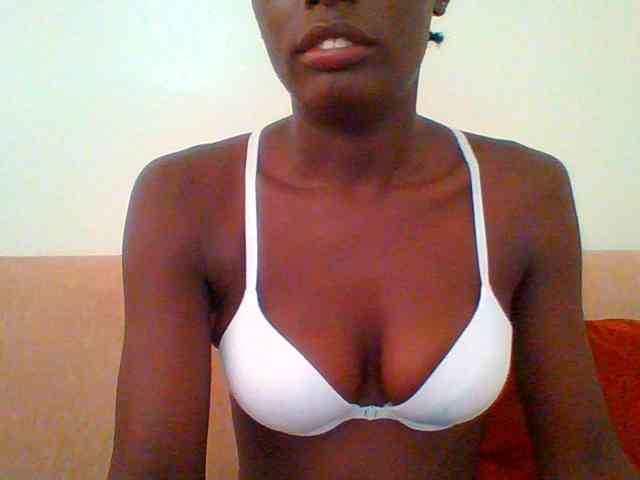 Bella-22 webcam