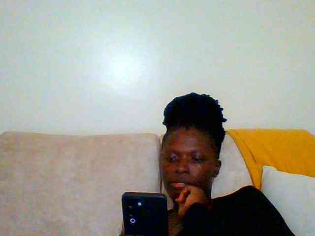 Bella-22 webcam