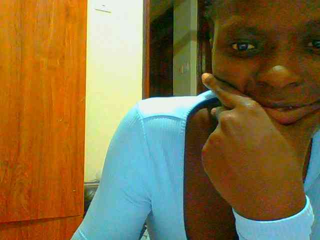 Bella-22 webcam