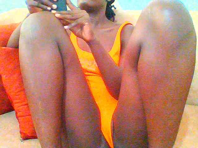 Bella-22 webcam