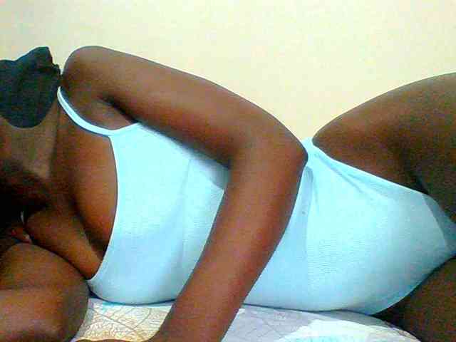 Bella-22 webcam