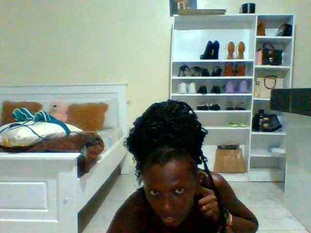 Bella-22 webcam