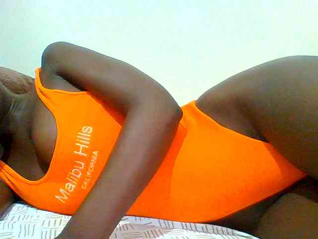 Bella-22 webcam