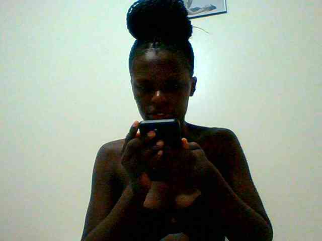 Bella-22 webcam