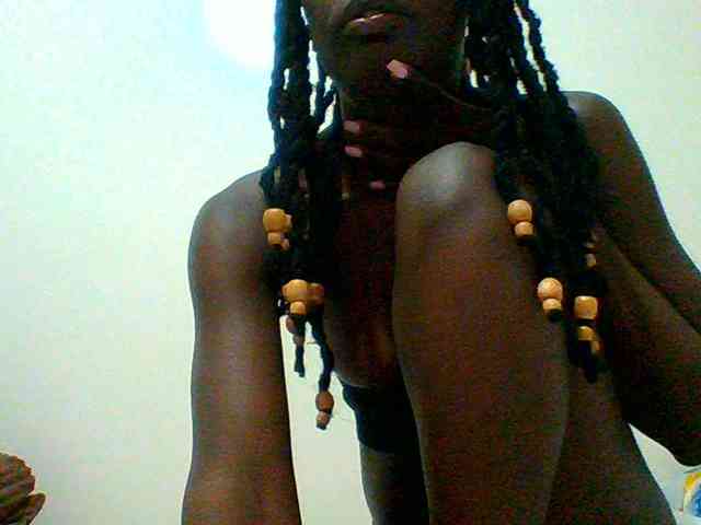 Bella-22 webcam