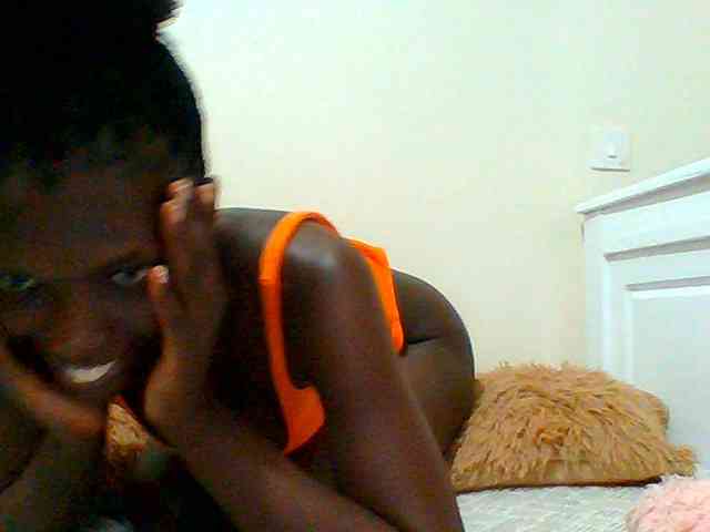 Bella-22 webcam