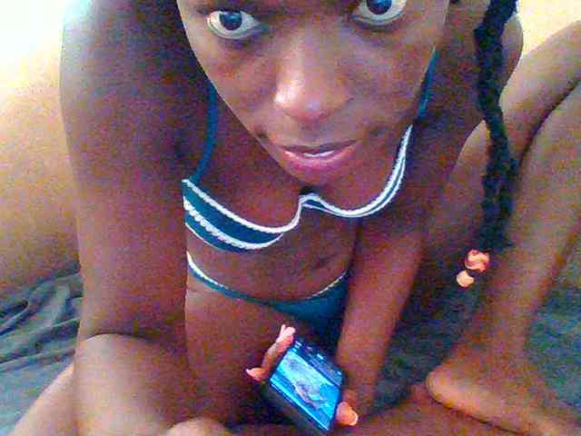 Bella-22 webcam