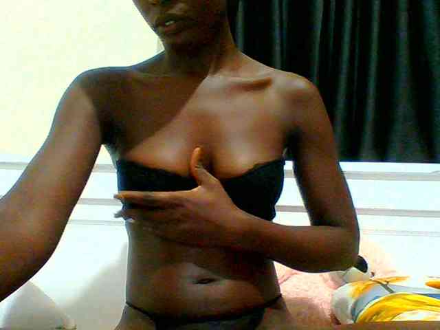 Bella-22 webcam