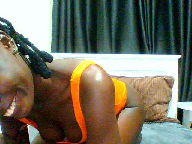 Bella-22 webcam