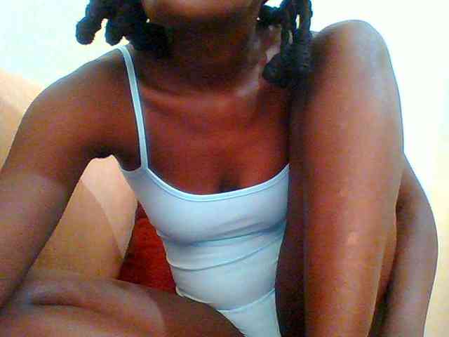 Bella-22 webcam
