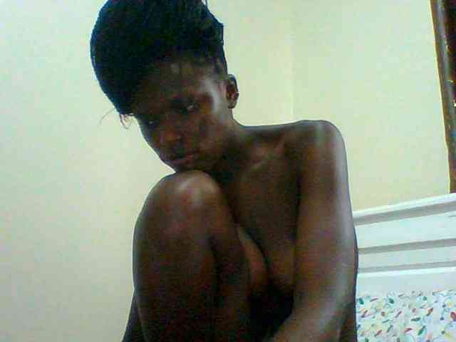 Bella-22 webcam