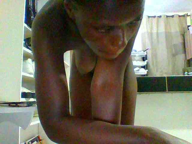 Bella-22 webcam