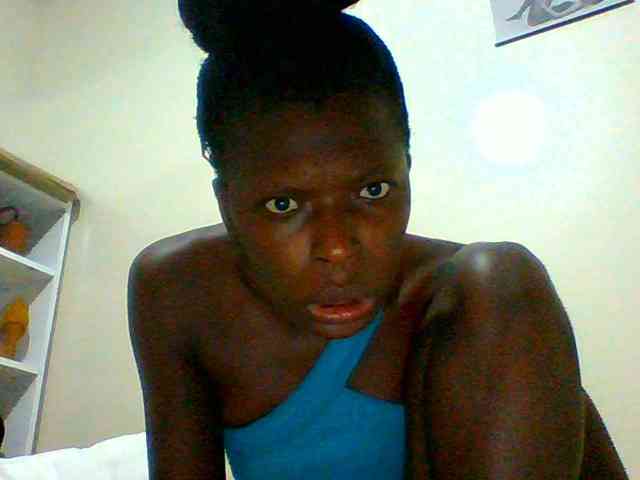 Bella-22 webcam