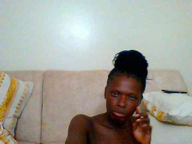 Bella-22 webcam