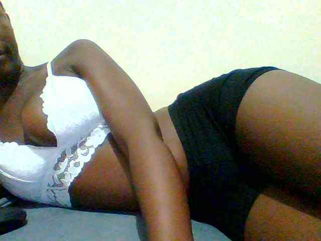 Bella-22 webcam