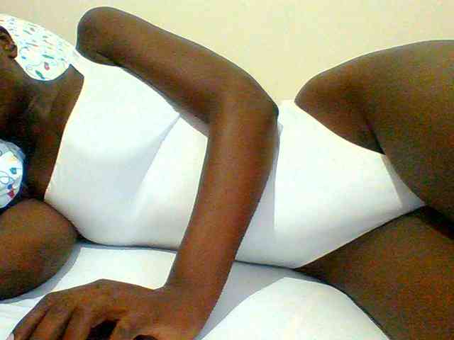 Bella-22 webcam