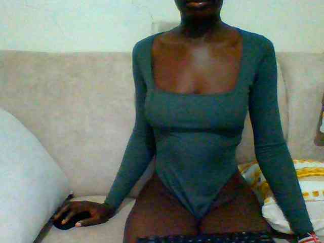 Bella-22 webcam