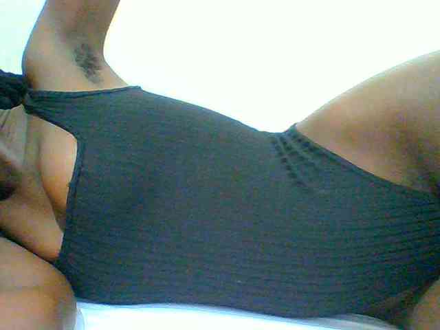 Bella-22 webcam
