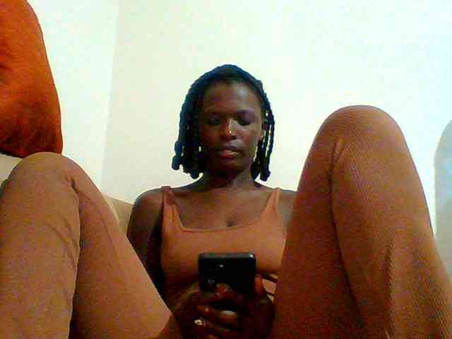 Bella-22 webcam