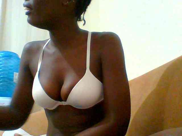 Bella-22 webcam