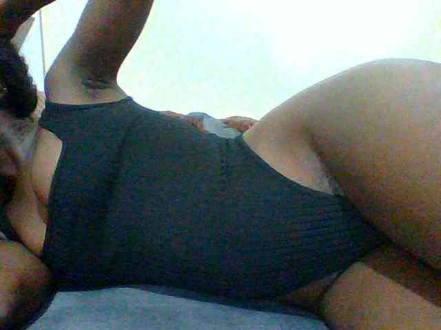 Bella-22 webcam