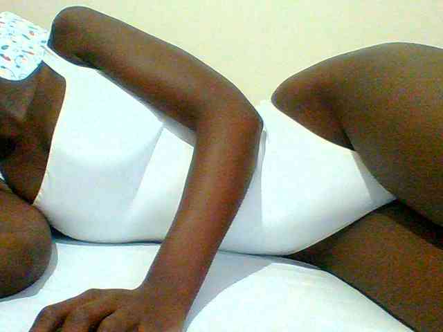 Bella-22 webcam