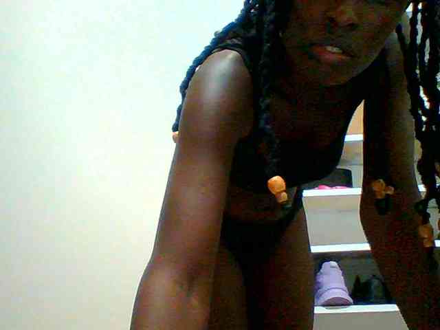 Bella-22 webcam